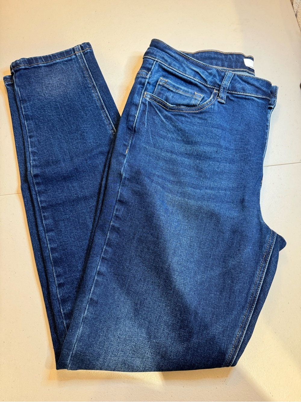 Vervet Straight Leg Women's Jeans in Dark Blue Wash Size 31